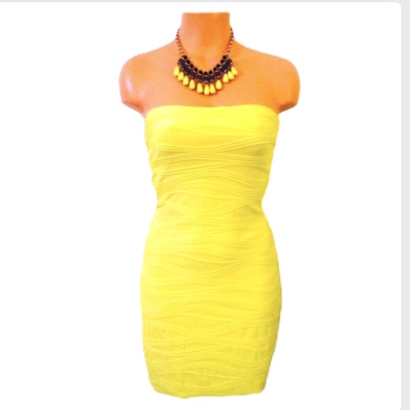 strapless yellow dress